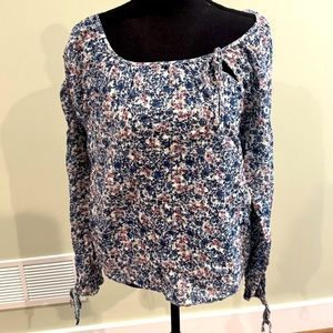 Floral Top Size Large